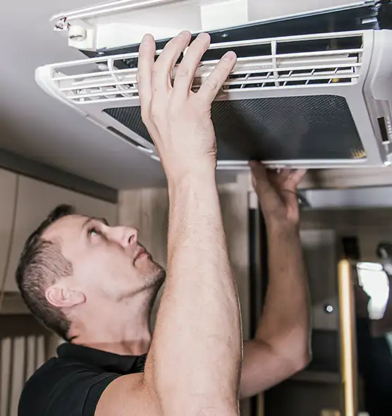  Professional Licensed And Insured Cleaners in Roy, UT